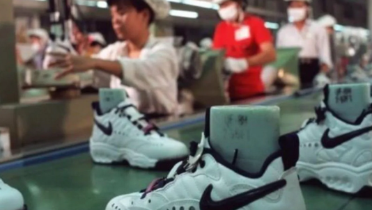 越南工厂因疫情停产，上亿双耐克鞋恐无法交货