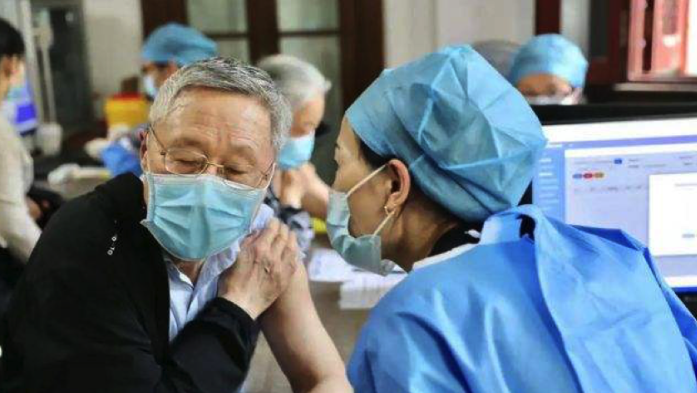 北京：60岁及以上老人疫苗接种率超80%