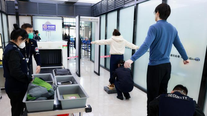 中国最北机场恢复通航 可满足年旅客吞吐量47万人次